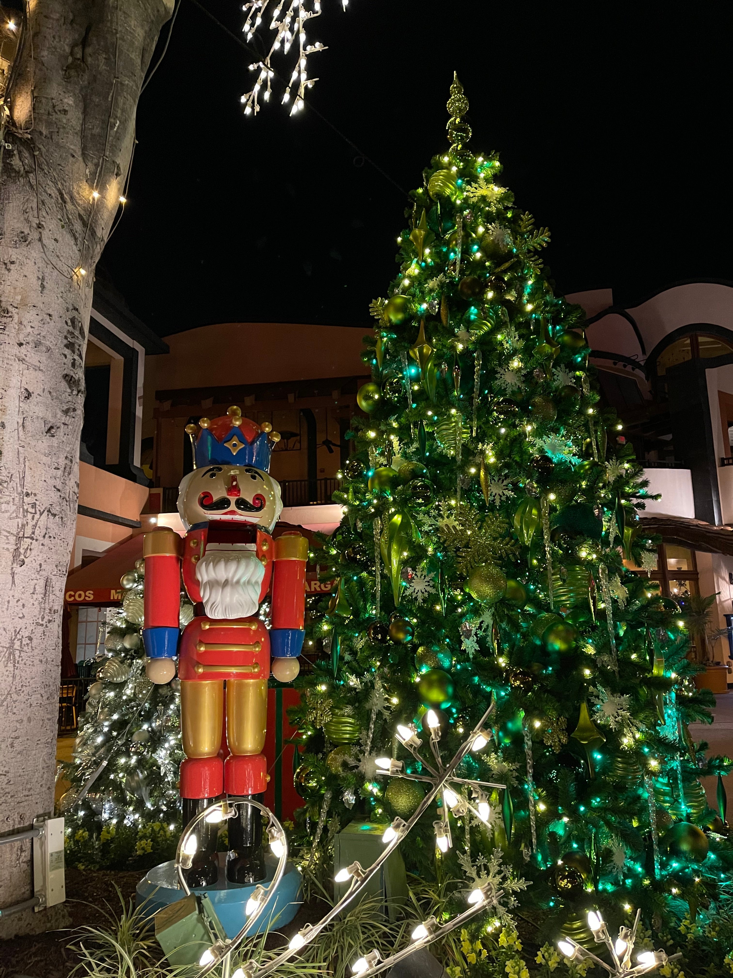 How to Decorate Your Home for Christmas